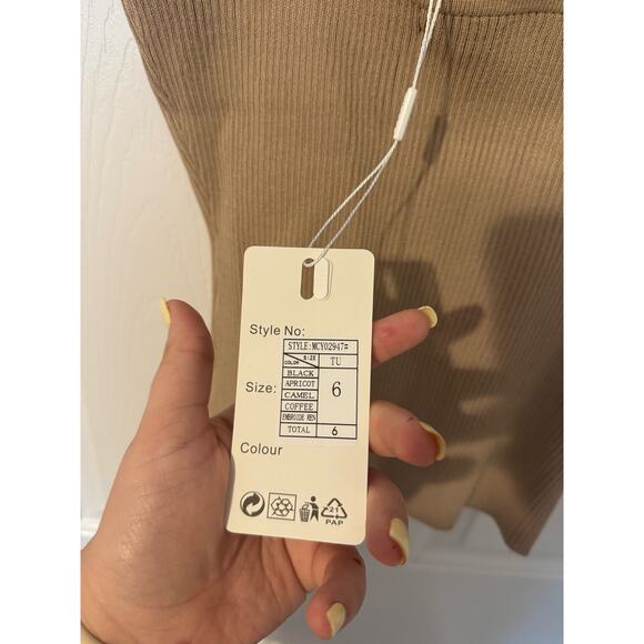 NWT Elsa May Ribbed Tank Top Lace Straps Beige Sz: 6 - Picture 5 of 6